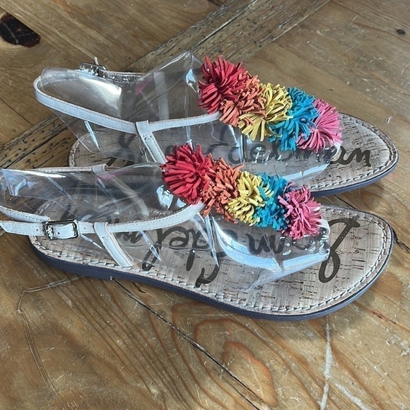 Sam Edelman Suede Multicolored Rainbow PomPom T-Strap Sandal Cream 9 - Picture 6 of 15